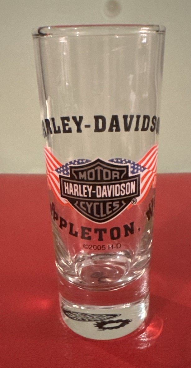 VTG ‘05 Harley Davidson Motorcycle USA Flag Appleton Wis. Tall Double Shot Glass