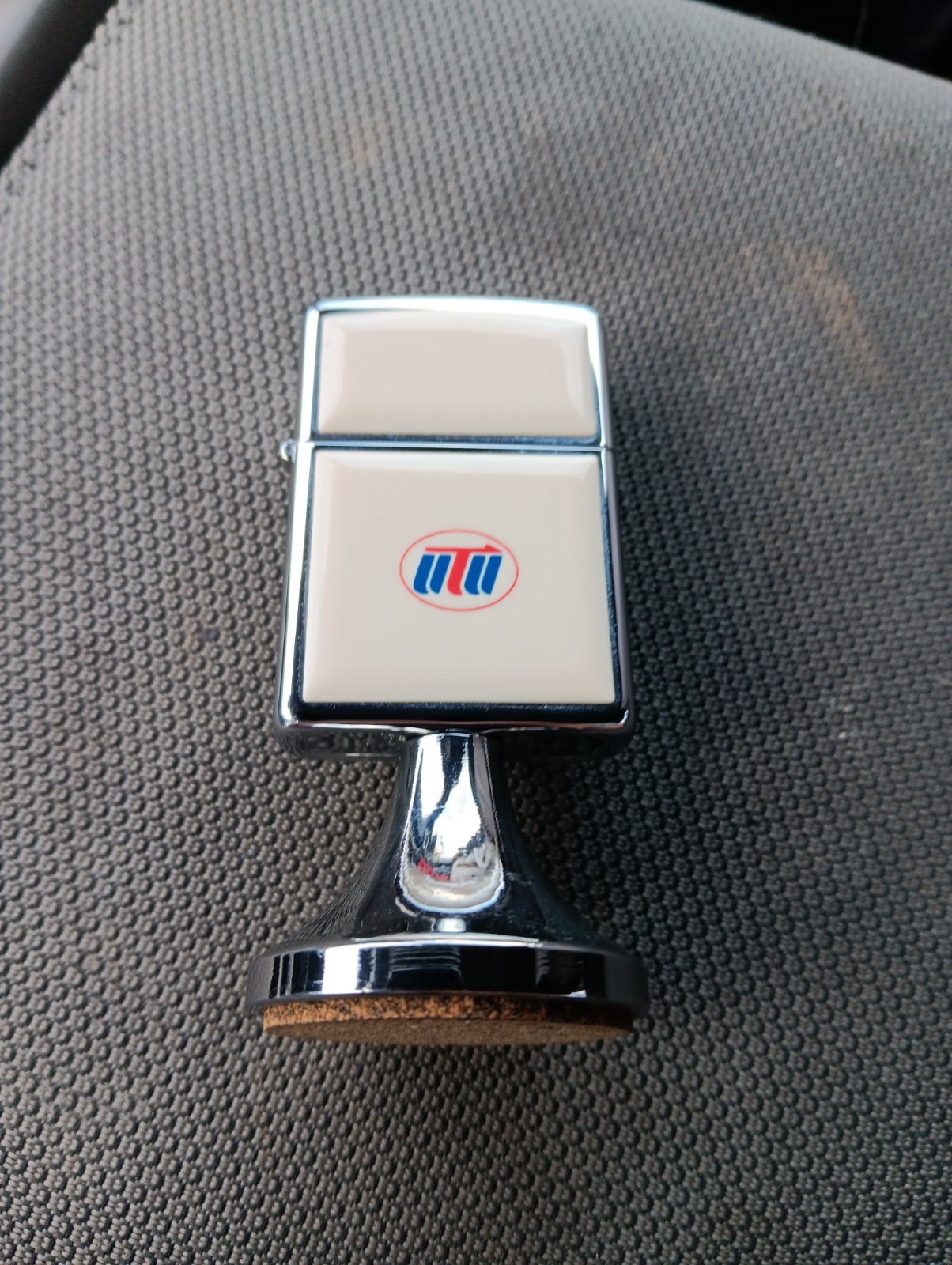 MTB-Vint Zippo 1980 Advertisement. Table Lighter United Transportation Union UTU