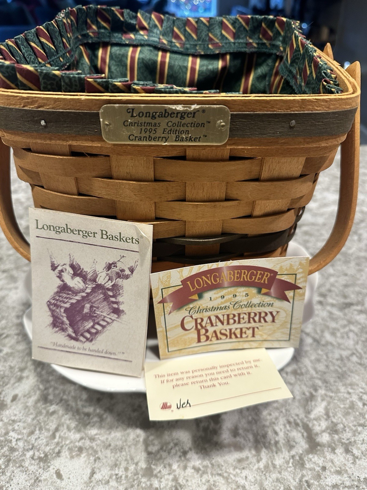 LONGABERGER 1995 Christmas Collection Cranberry Basket W/ Fabric Liner 