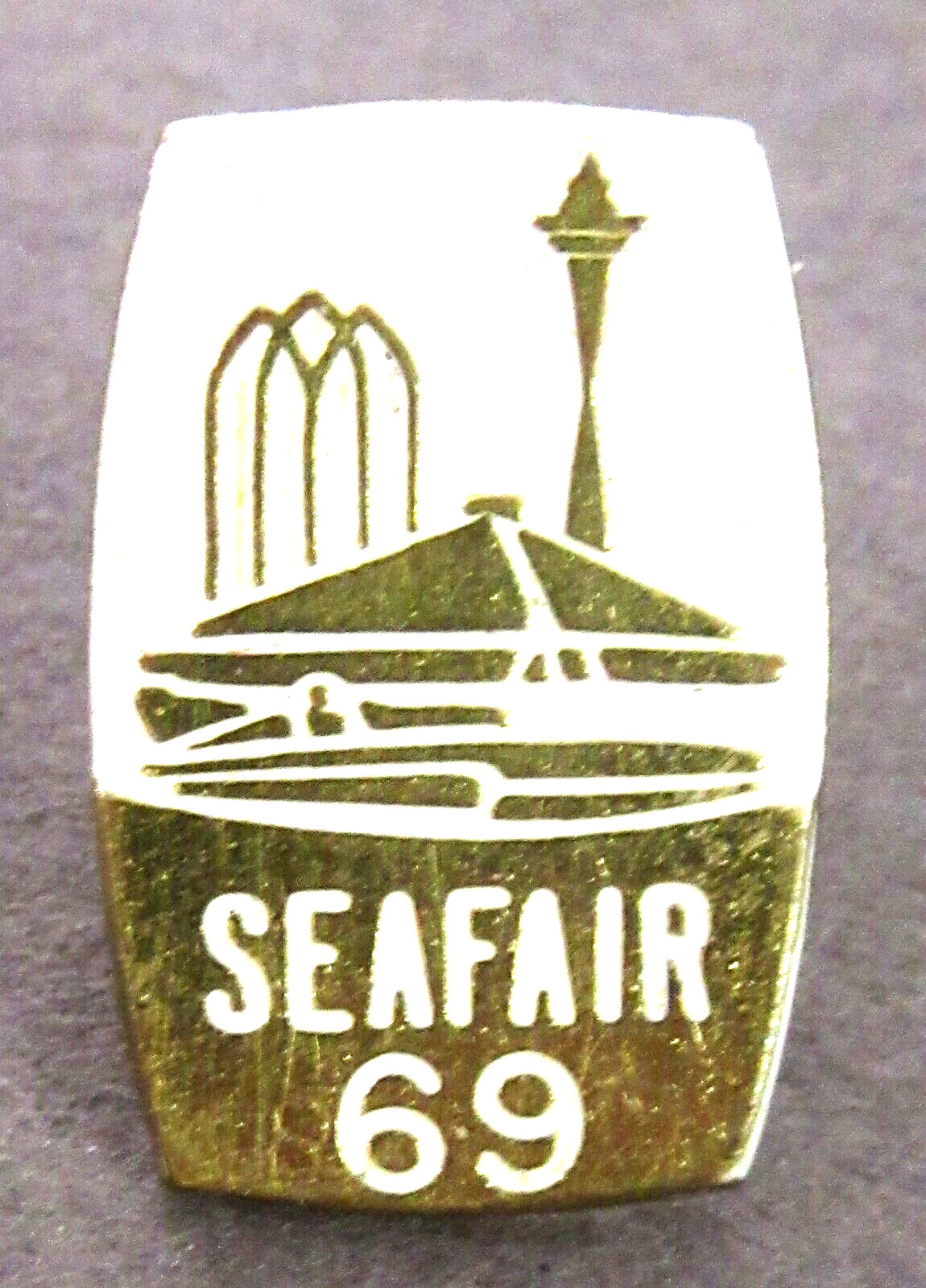 scarce 1969 SEATTLE SEAFAIR EXECUTIVE hydroplane boat racing tack pin pinback 0