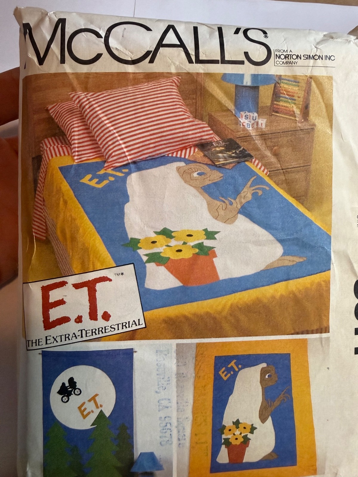 Vintage 1982 McCall’s 8314 E.T. The Extra-Terrestrial Sewing Pattern Uncut Facto