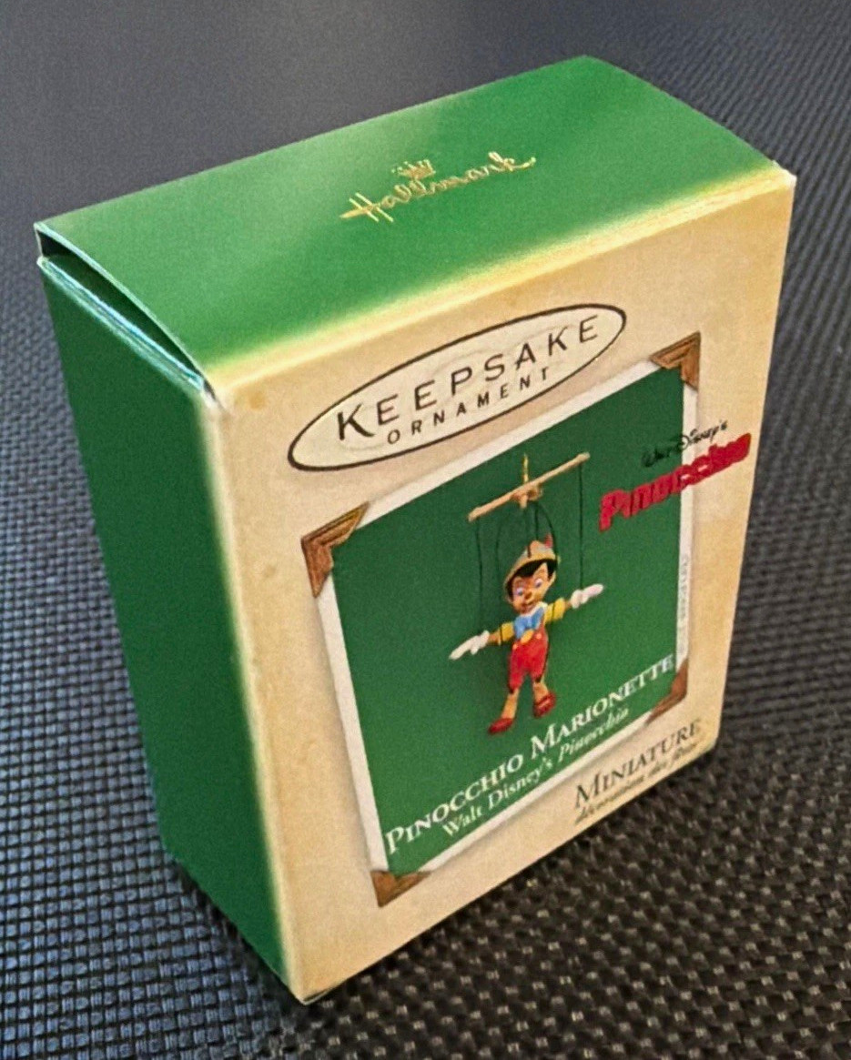 Hallmark Keepsake 2004 MINIATURE WALT DISNEY'S PINOCCHIO MARIONETTE Ornament