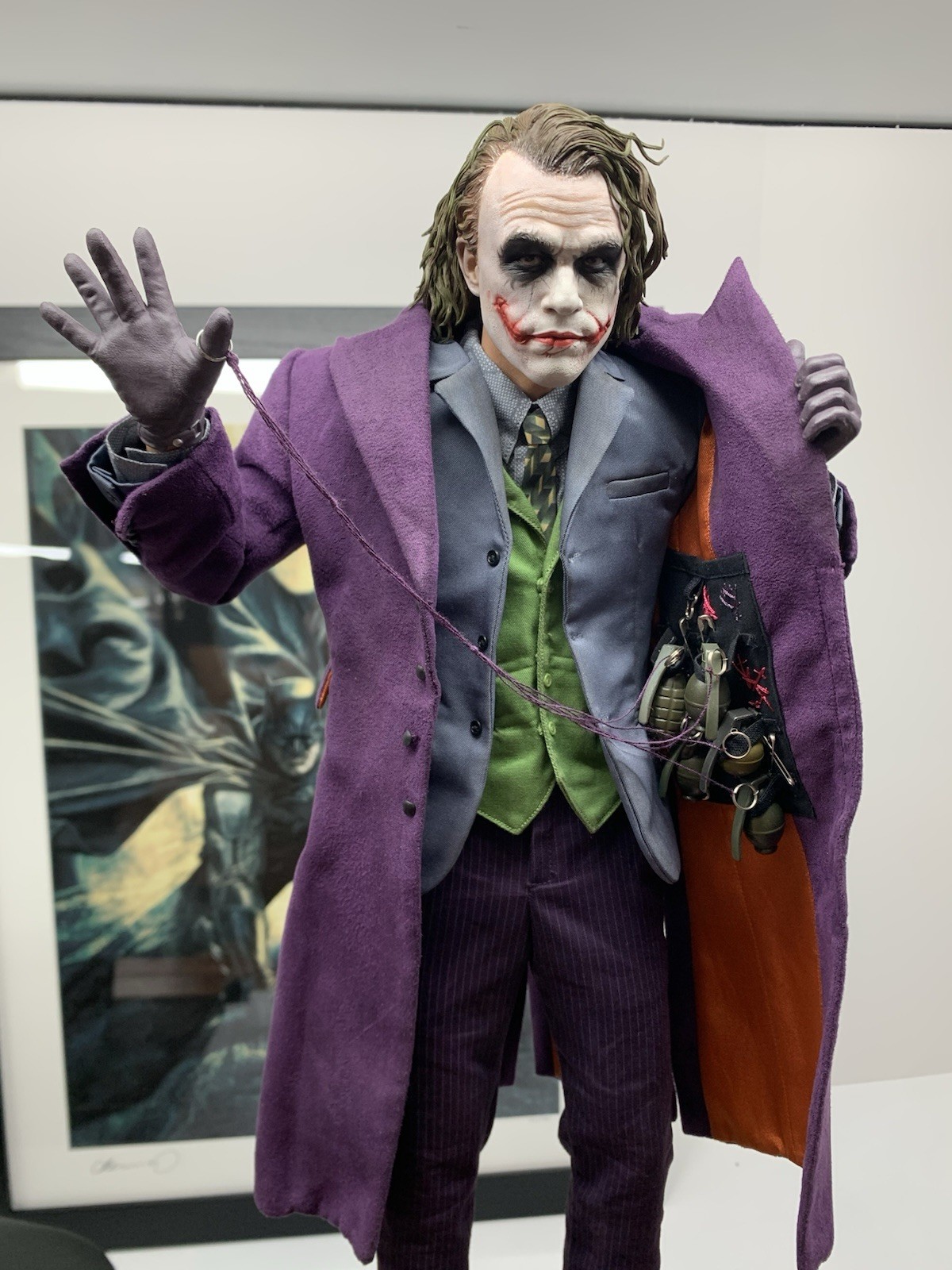 Queen Studios Heather Ledger Joker Statue 1/4 Scale Sculpted Version