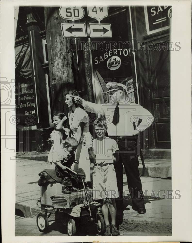 1949 Press Photo Ida Arnn & Her 3 Children, Walking from Cincinnati to Flagstaff