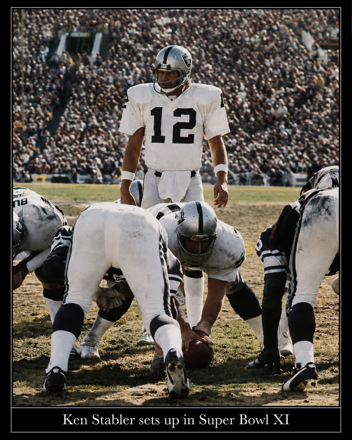 Raiders Ken Stabler sets up in Super Bowl XI- 8