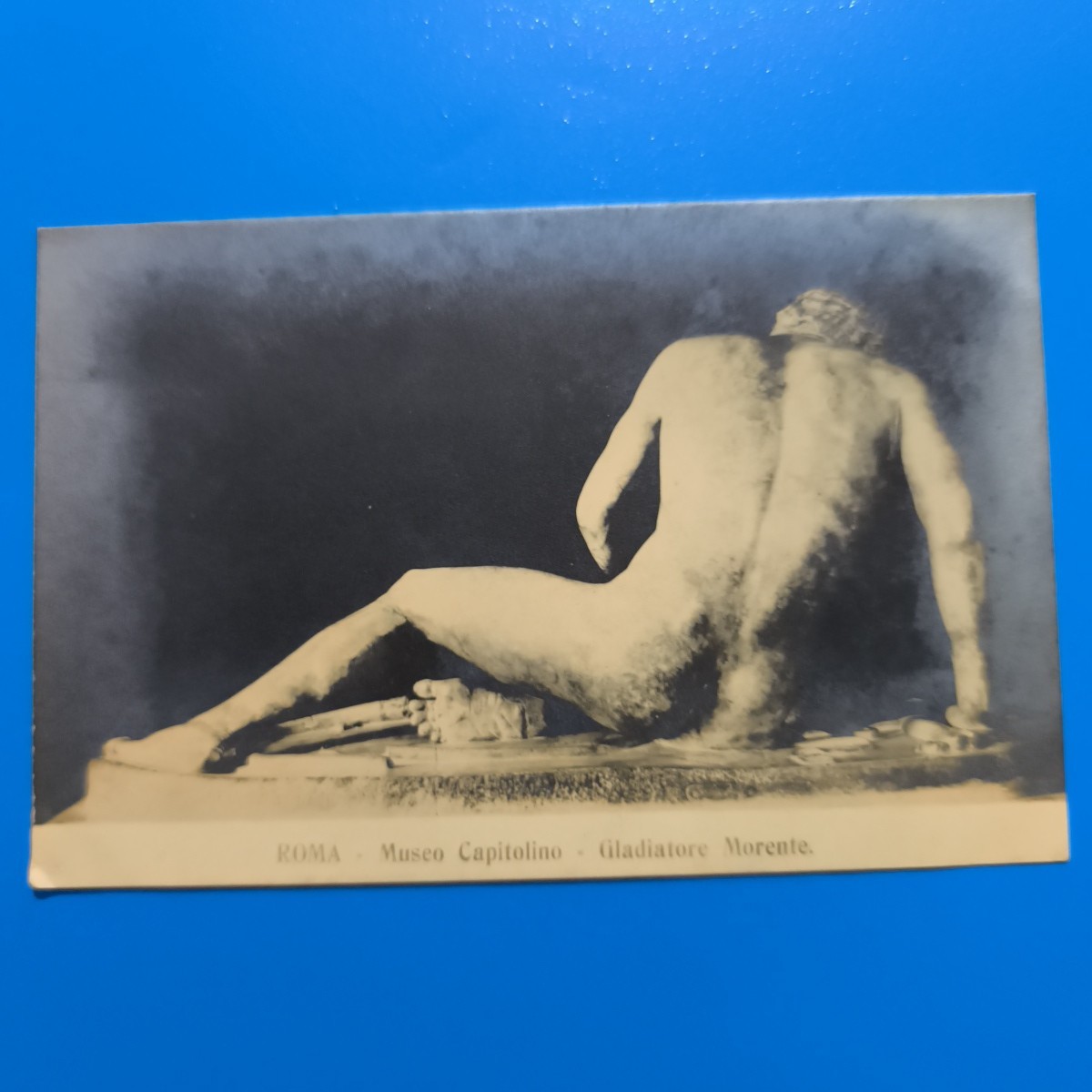 ROME MUSEUM CAPITOLINE DYING GLADIATOR POSTCARD SMALL BLACK AND WHITE