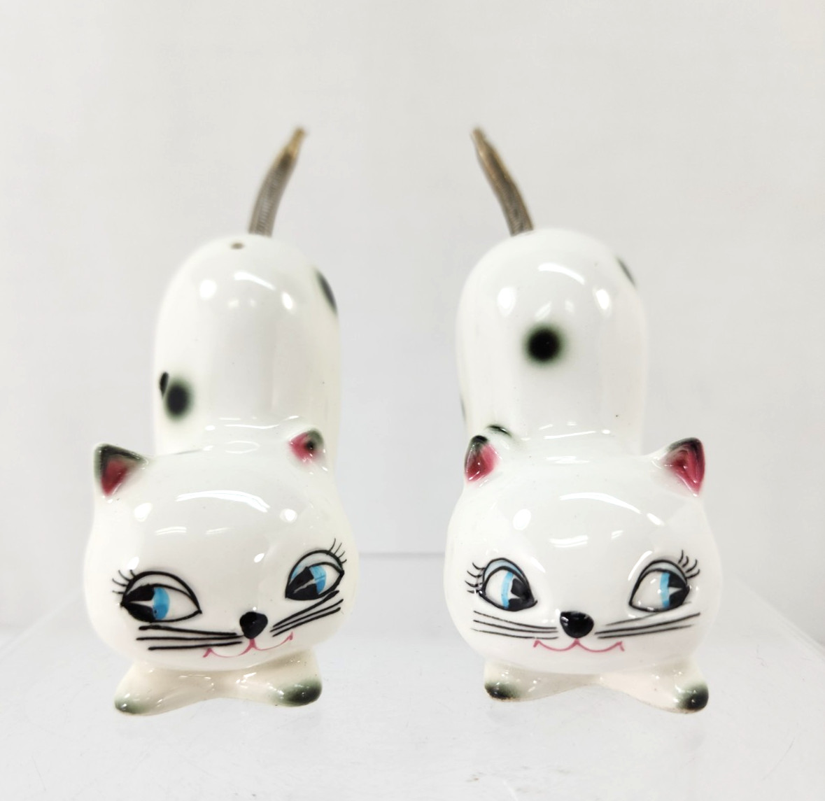 Vintage Holt Howard Cozy Kitten Cat Salt & Pepper Shakers Japan Spring Tail