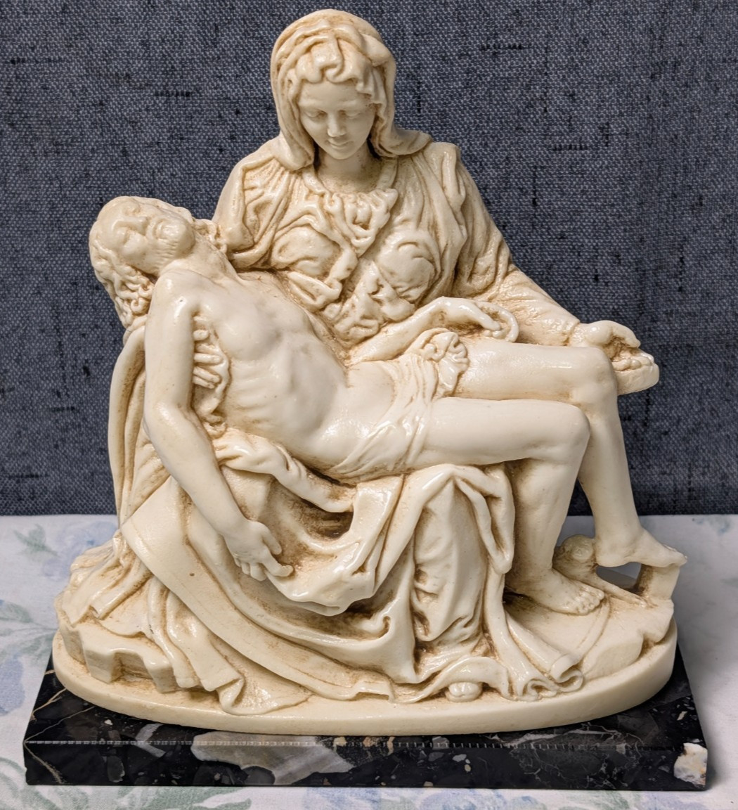 VTG Pieta Statue Michelangelo Sculpture Mary Jesus Alabaster Resin Marble Base