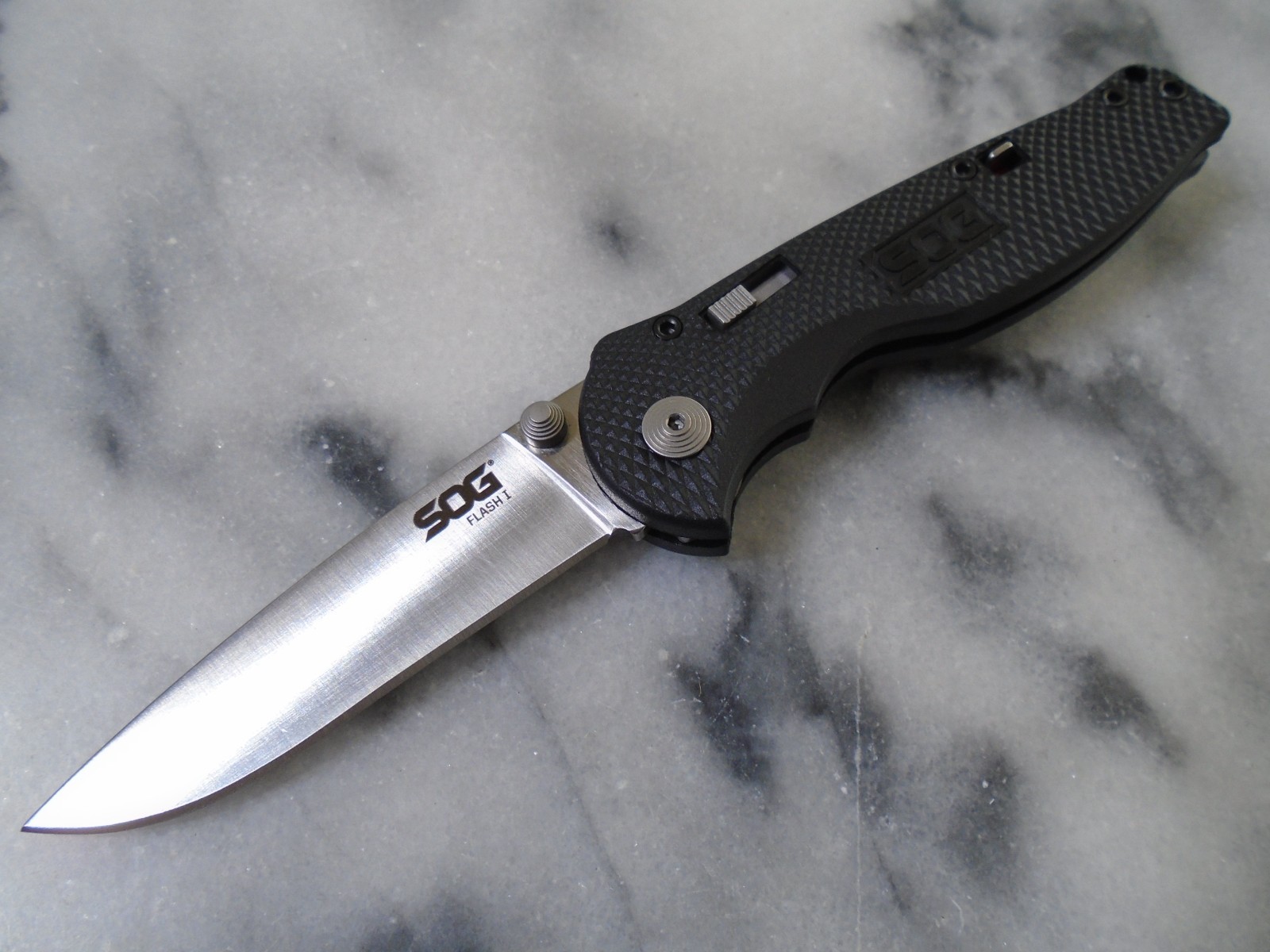 SOG Flash I Assisted Open Pocket Knife Slide Lock Folder 56-57 Aus-8 SOG-FSA-7