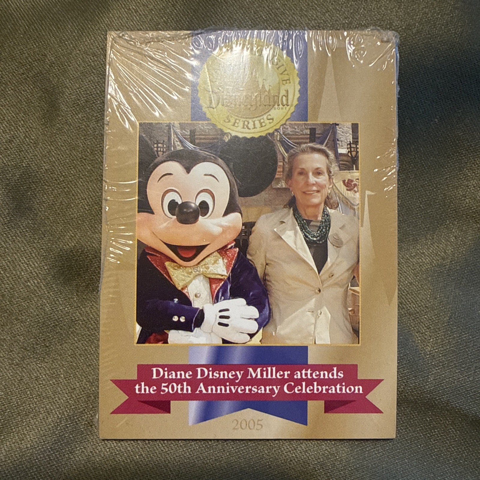 2005/2006 DISNEYLAND 50TH ANNIVERSARY CAST MEMBER EXC CARD SET OF 6 SEALED RARE
