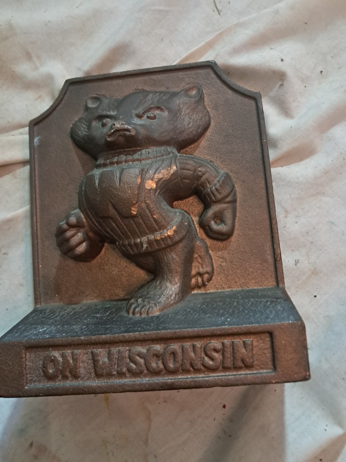 wisconsin badger high relief bronze bookend