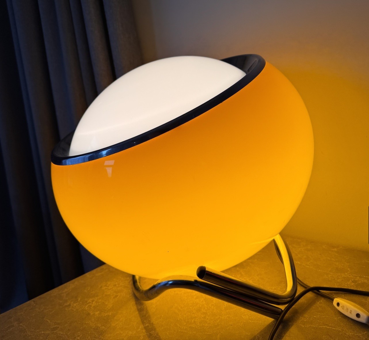 Vintage Large Meblo Guzzini Yellow Space Age Globe Table Lamp Yugoslavia
