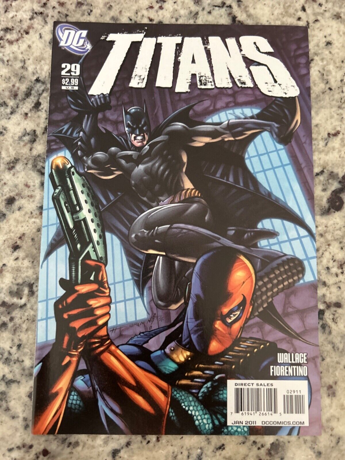 Titans #29 Vol. 2 (DC, 2011) vf