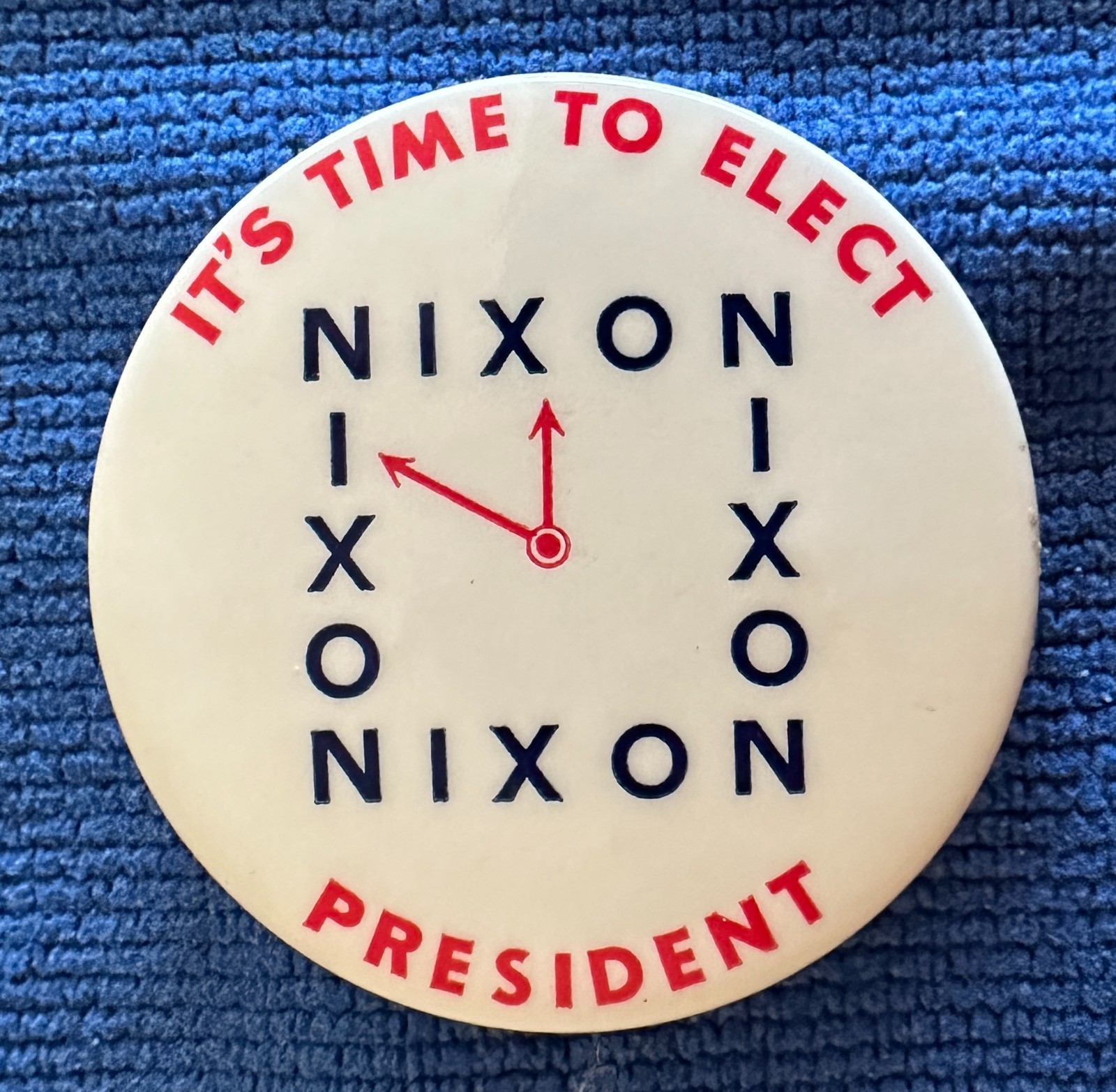 IT\'S TIME TO ELECT NIXON PRESIDENT -- SUPER SCARCE 1960 BUTTON -- 