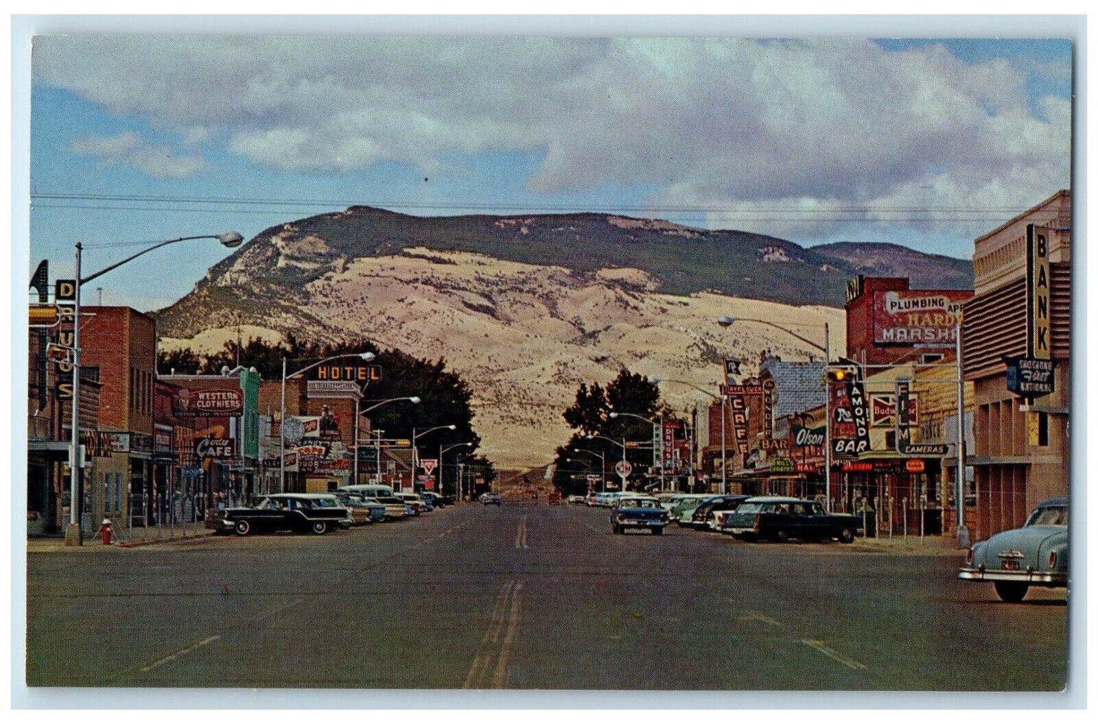 c1960 Sheridan Ave Buffalo Bill Exterior Building Cody Wyoming Vintage Postcard