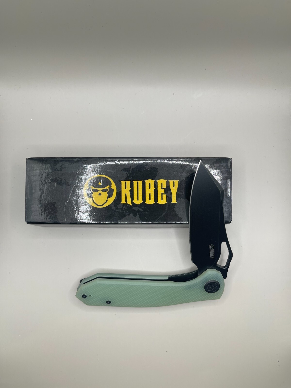 Kubey Drake Folding Knife, Jade G-10 Handles, Black Plain Blade KU310D