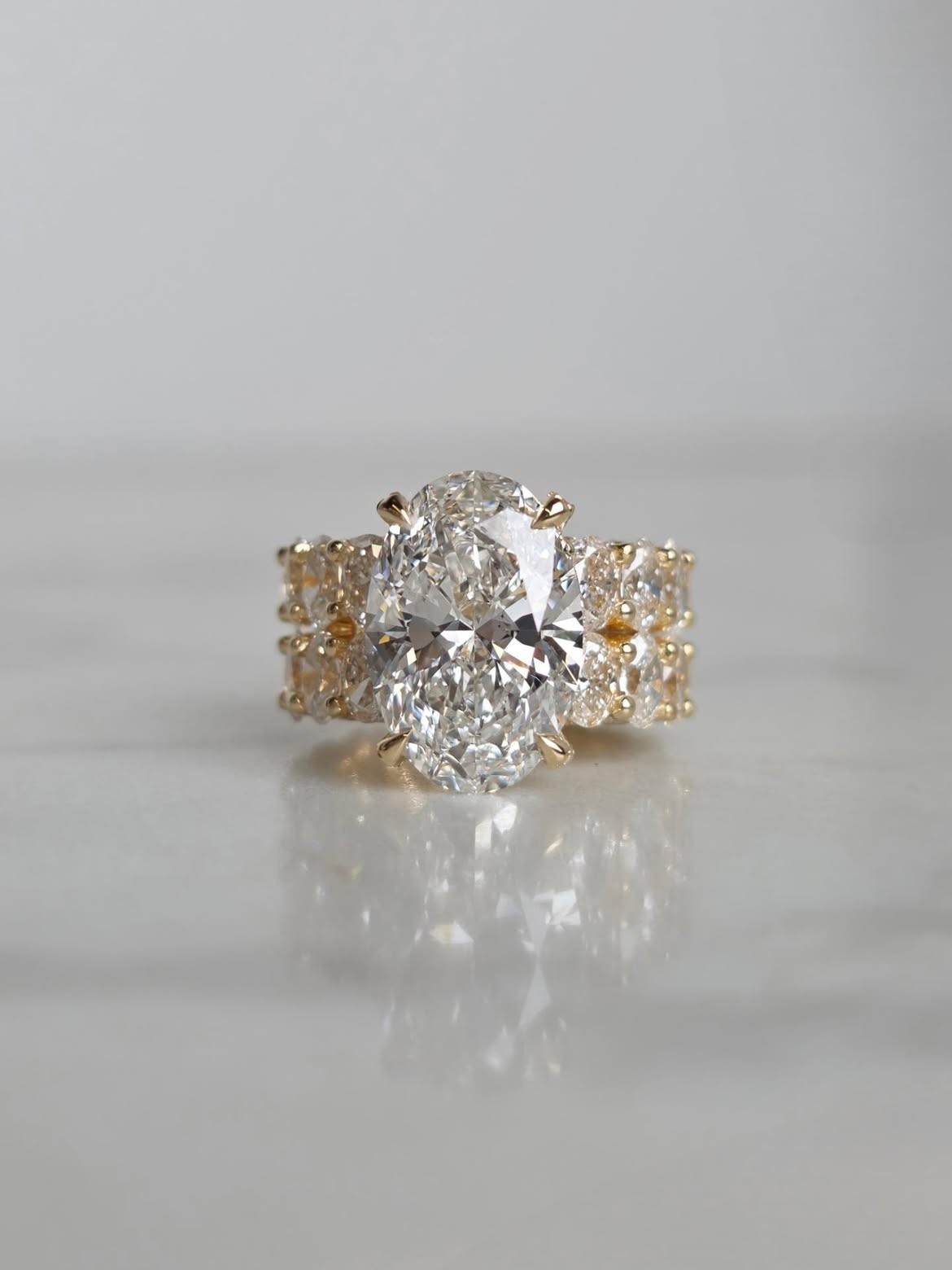 Luxury 7.50 Ct Oval Cut Lab Grown Diamond Engagement Ring Solid 14K Yellow Gold