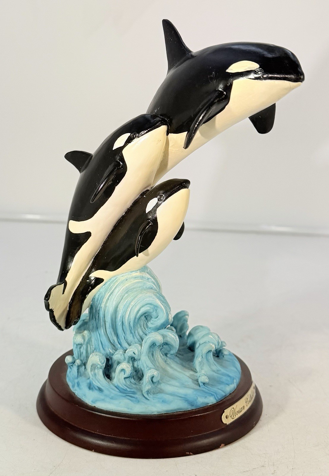 Vivian Collection Vintage 1996 Orcas (Killer Whales) Jumping Out Of Water 8.5”