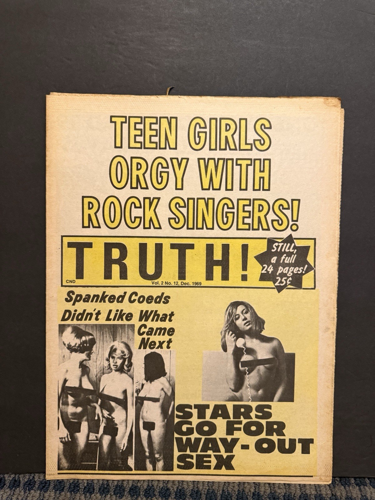 1969 December TRUTH Newspaper, Teen Girls Party with Rock Singers (10T)