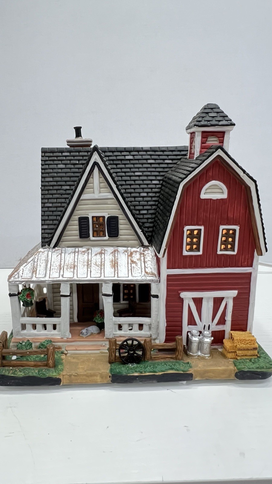 Lemax “Farmhouse” Holiday & Seasons Collection 55951 Retired 2015 NEW 