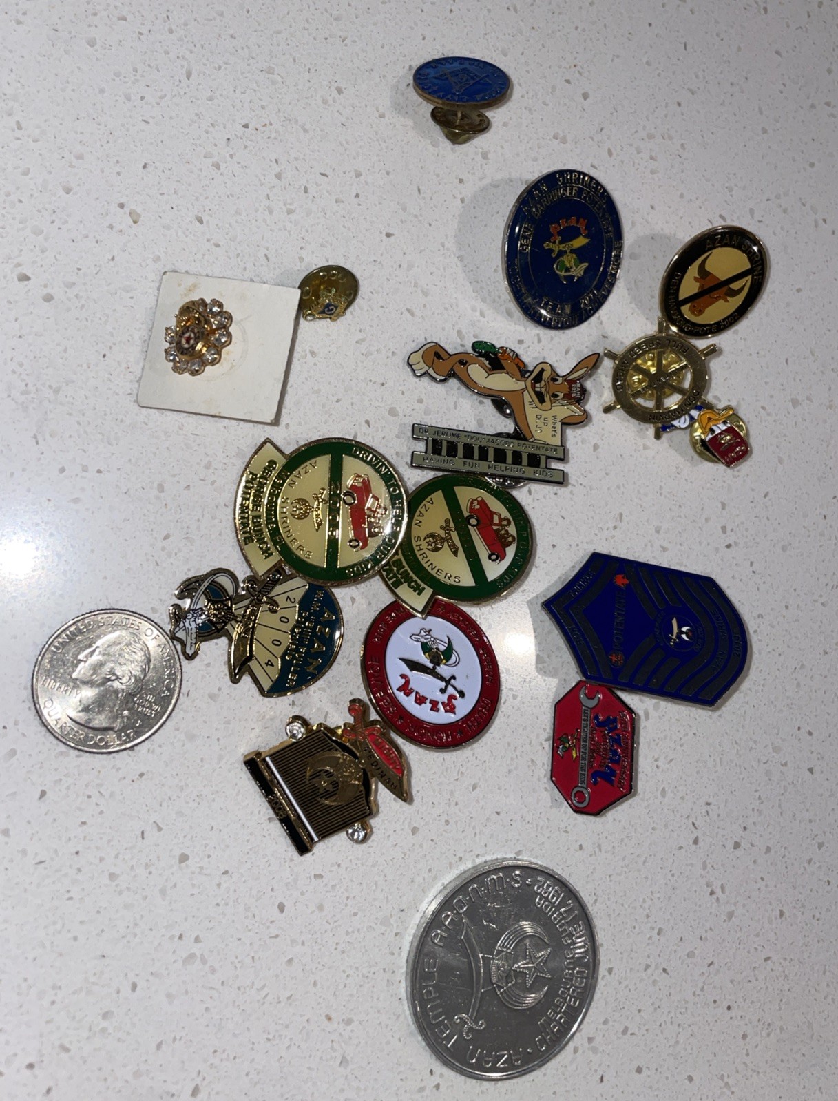Lot Of 15  Shriner\'s pinback Buttons Memorabilia Masonic Potenate Token Azan