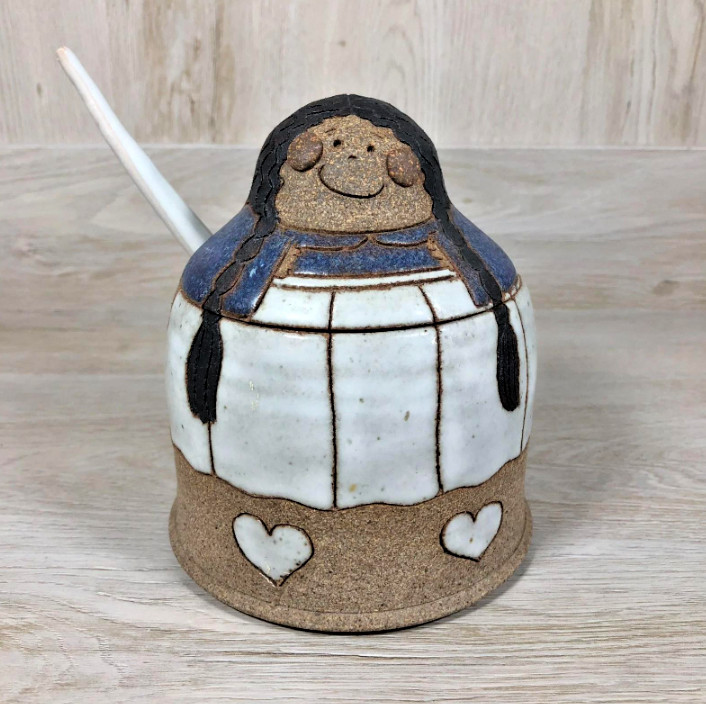 VTG 1986 Krista Hahne HALLELUJAH POTTERY Cheerful Lady Jam/Honey Jar+ Spoon VTG 1986 Krista Hahne HALLELUJAH POTTERY Cheerful Lady Jam/Honey Jar+ Spoon