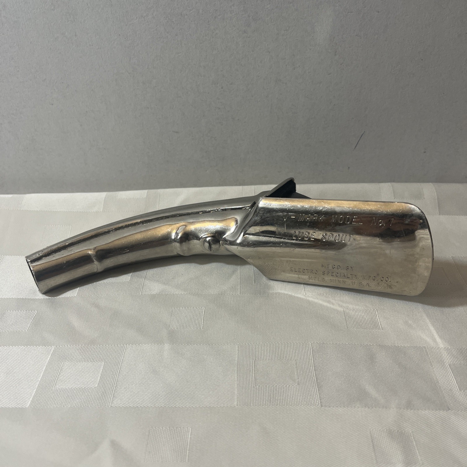 VTG J - Mark Model No. 1 Lube Spout / Oil Can Spout Nice Shape 