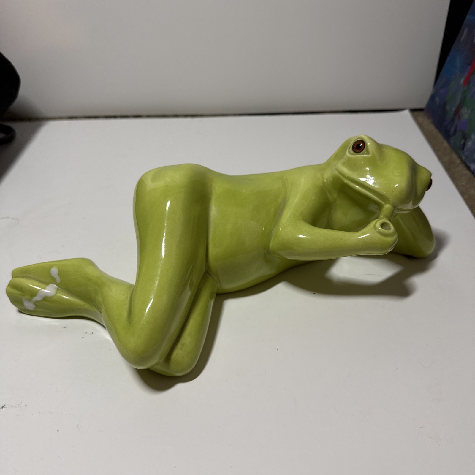  Smoking Frog Lounging Relaxing Lime Green Frog Figurine Decor Vintage