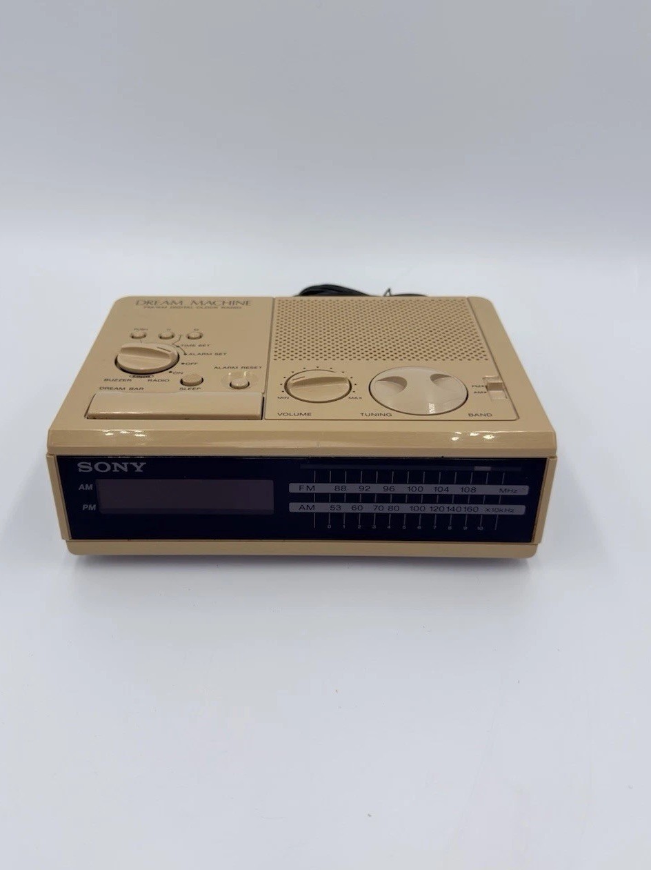 Vintage Sony Dream Machine AM/FM Alarm Clock Radio Tan ICF-C2W  Tested & Working