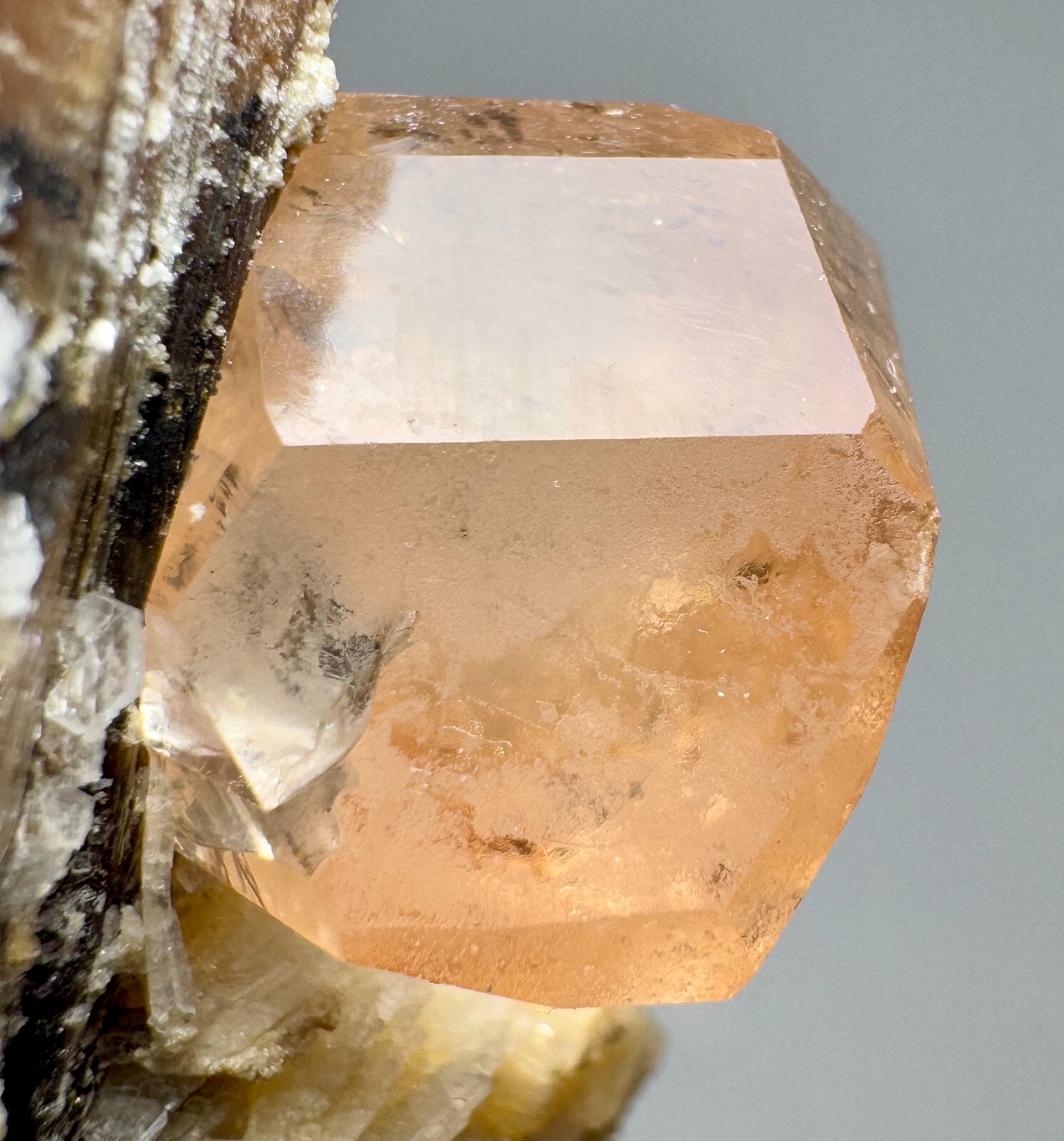 Top Quality Unheated Topaz Transparent Crystals With Feldspar On Mica. 226 Carat