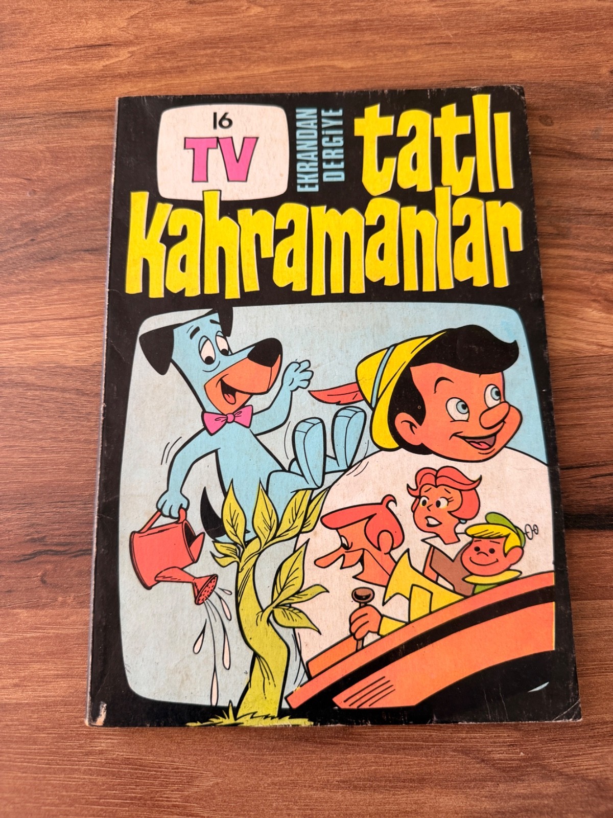 Vintage Turkish TV Cartoon Magazine Pinocchio Huckleberry Hound Rare Comic
