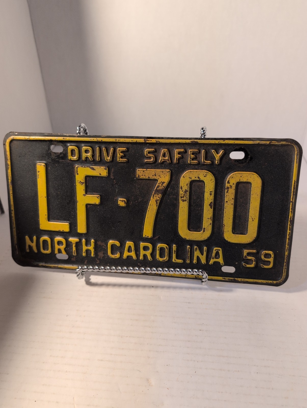1959 North Carolina Passenger License Plate Vintage - “LF-700\