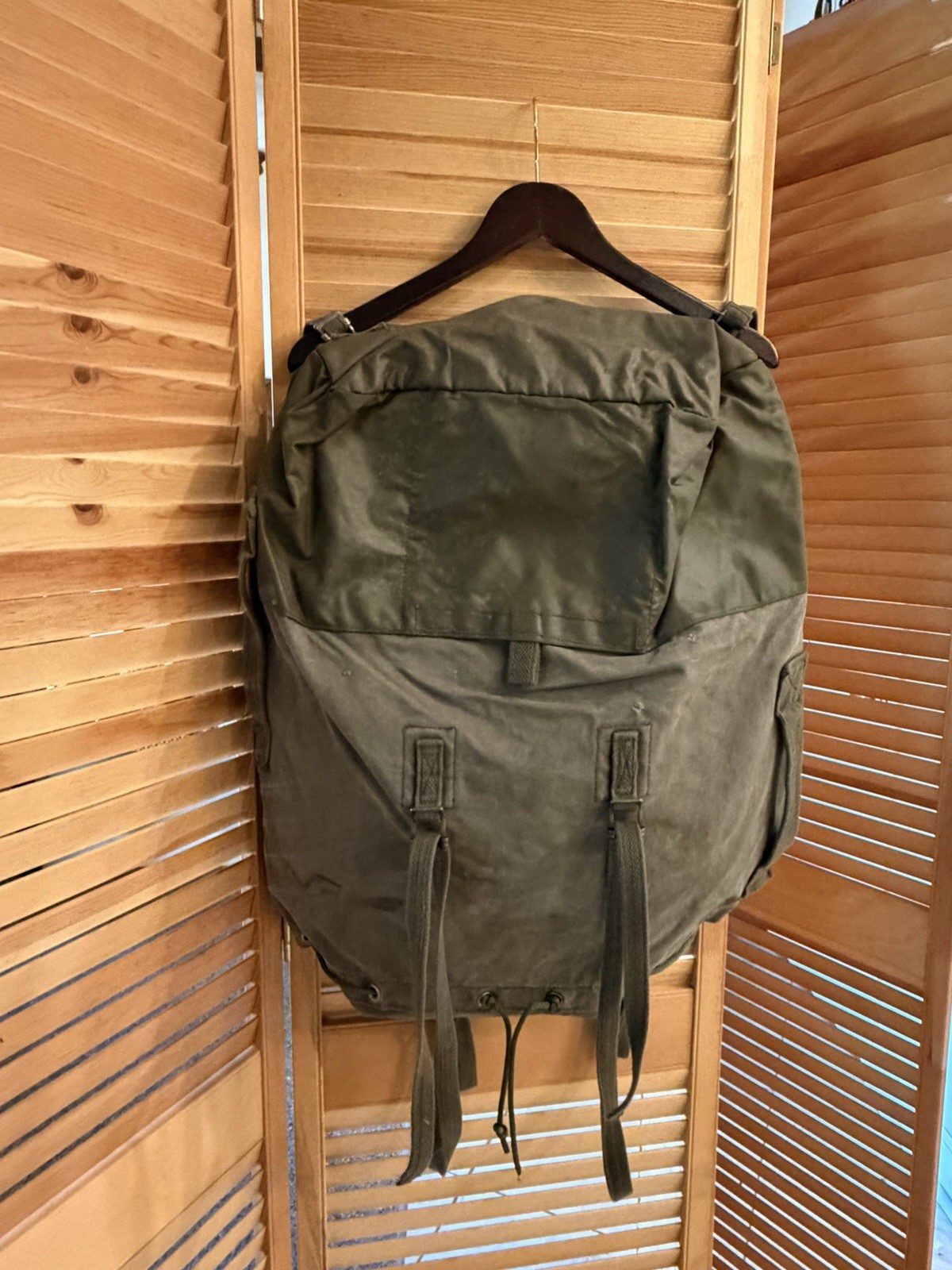 Vtg French Military Backpack Olive Green Canvas Rucksack Field Pack Army Camping