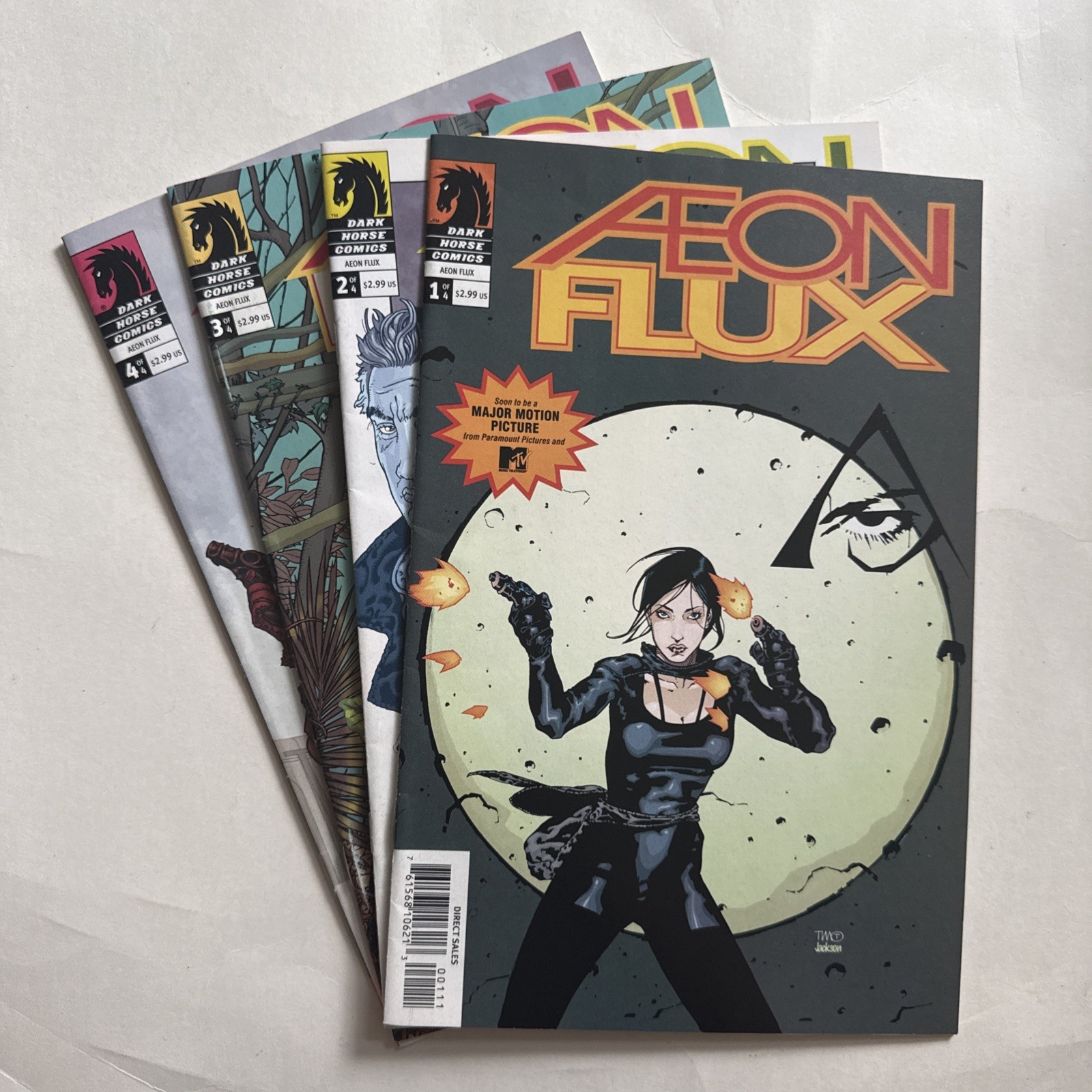Aeon Flux #1, #2, #3, #4 Complete Set Dark Horse Comics Book 2005 Aeon Flux #1, #2, #3, #4 Complete Set Dark Horse Comics Book 2005
