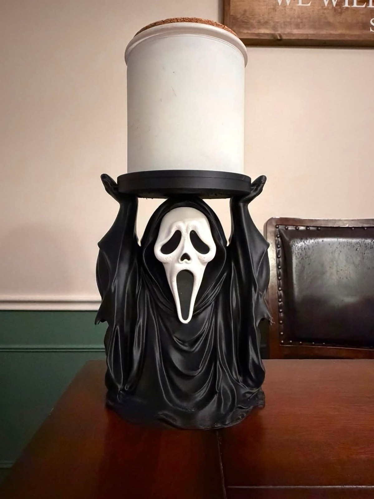 Ghost Face Candle Holder - Halloween - Scream Ghost Face Candle Holder - Halloween - Scream
