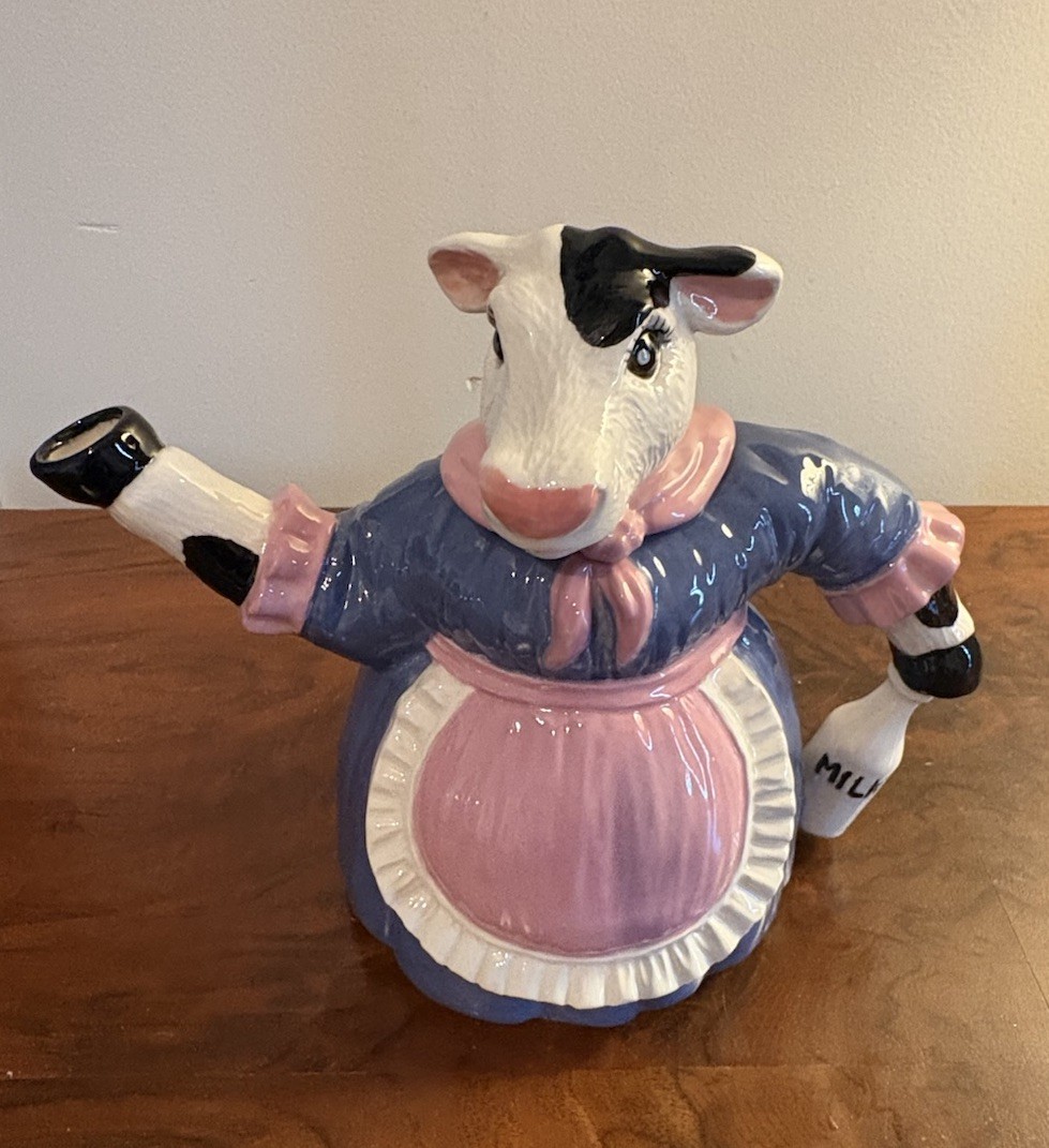 Vintage Anthropomorphic Mother Cow Ceramic Teapot
