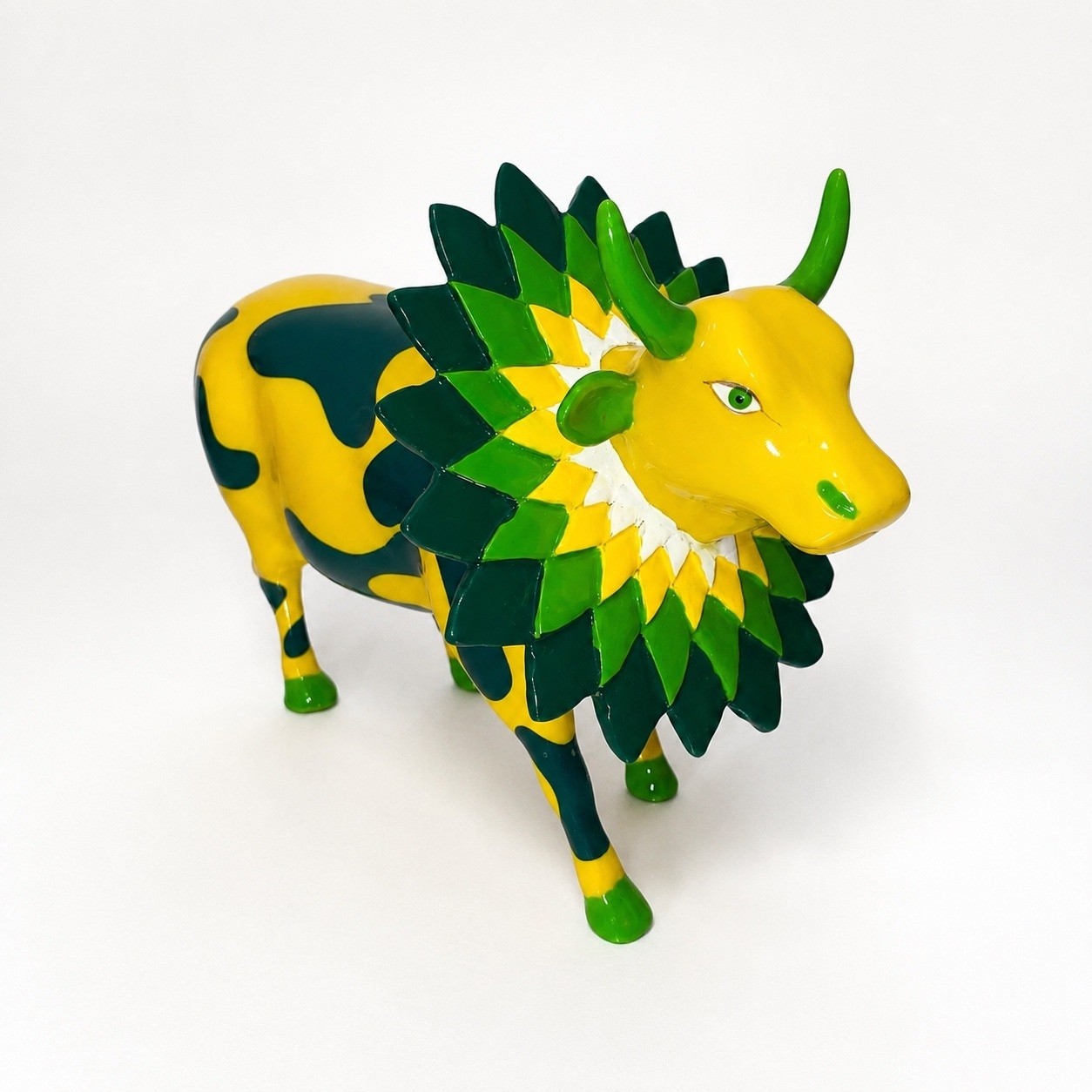 Cow Parade How Now Green Cow BP Houston #9427 2001 British Petroleum Figurine