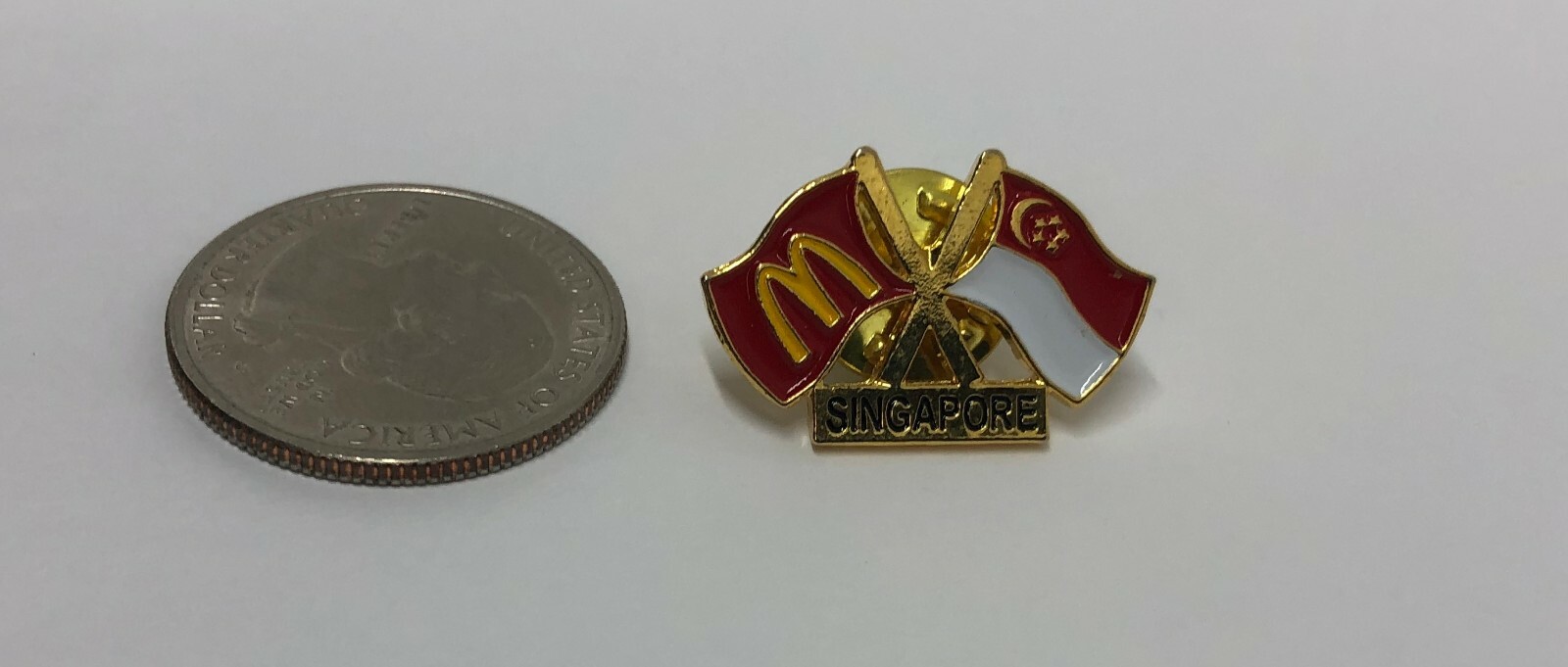McDonald\'s Singapore Flag Pin