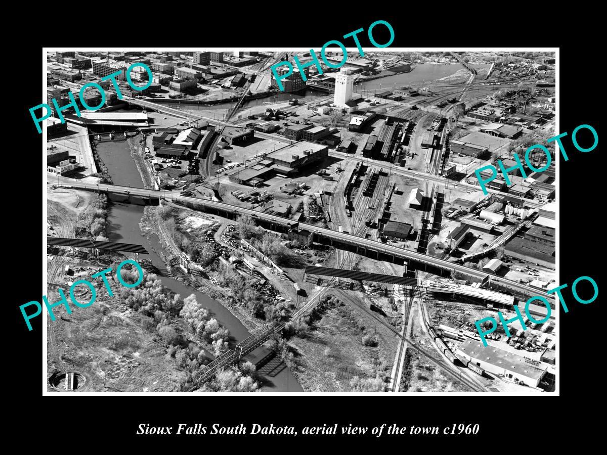OLD LARGE HISTORIC PHOTO SIOUX FALLS SOUTH DAKOTA AERIAL VIEW OF THE TOWN c1960