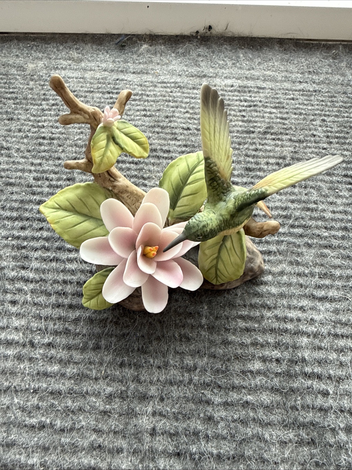 Lefton hummingbird and flower figurine vintage No￼ 1983