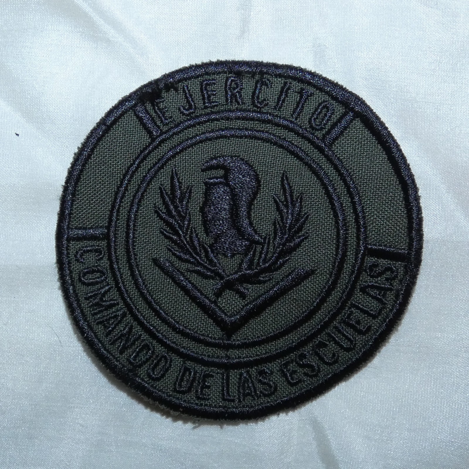 Venezuelan Army Schools Command Patch (subdued)