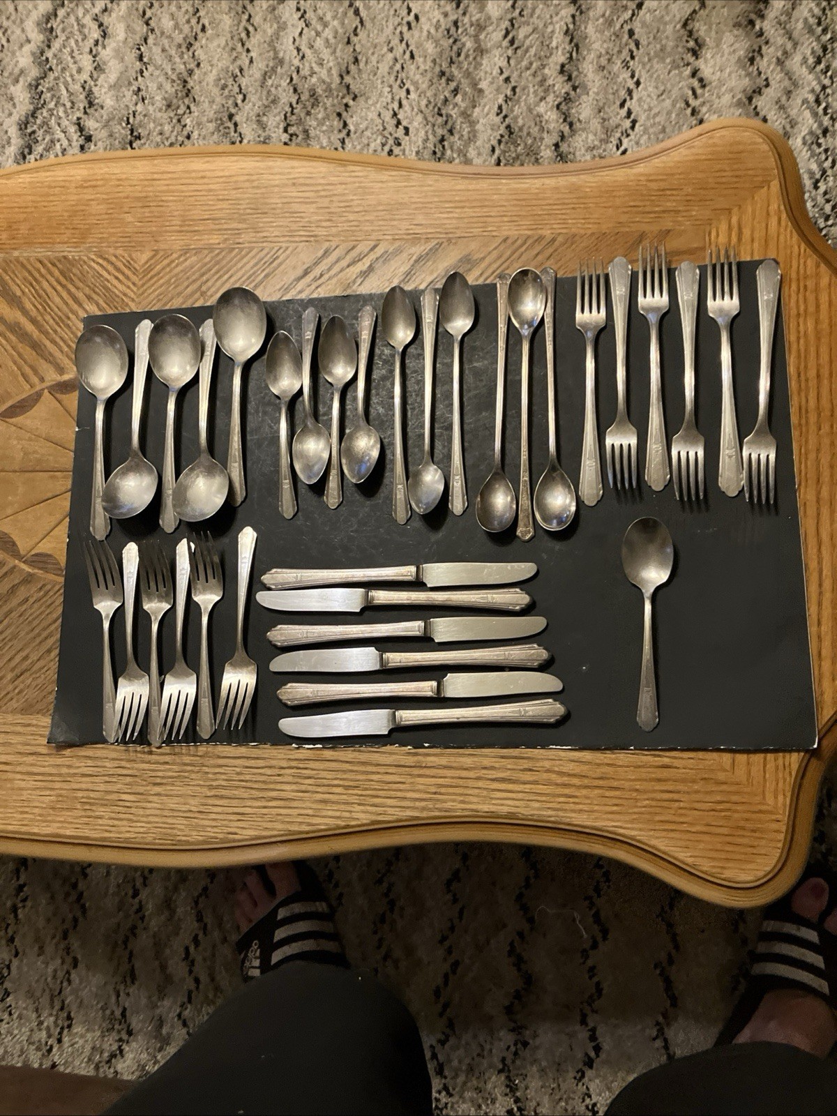 34 Piece Wm.A.Rogers Oneida LTD Stainless VINTAGE Flatware Set
