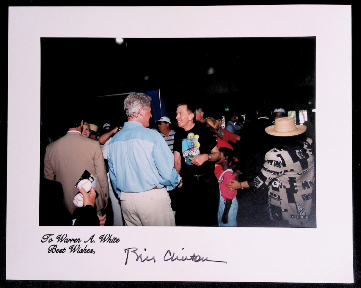 President Bill Clinton White House Photo Signed on 9/4/95 Bosnia Airstrike JSA