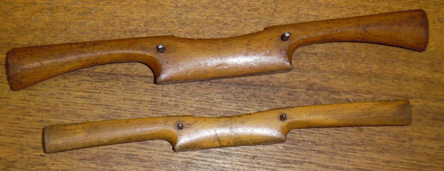 2 Antique Wood Spoke Shave Tools David Flathers Sheffield Bagshaw & Field SMOKEY