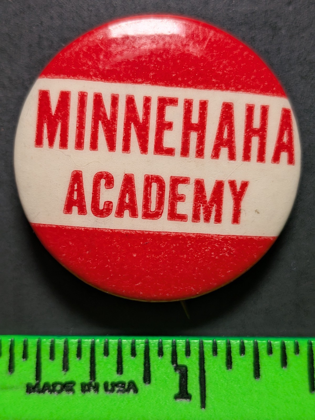 Vintage Minnehaha Academy University College Pinback Pin