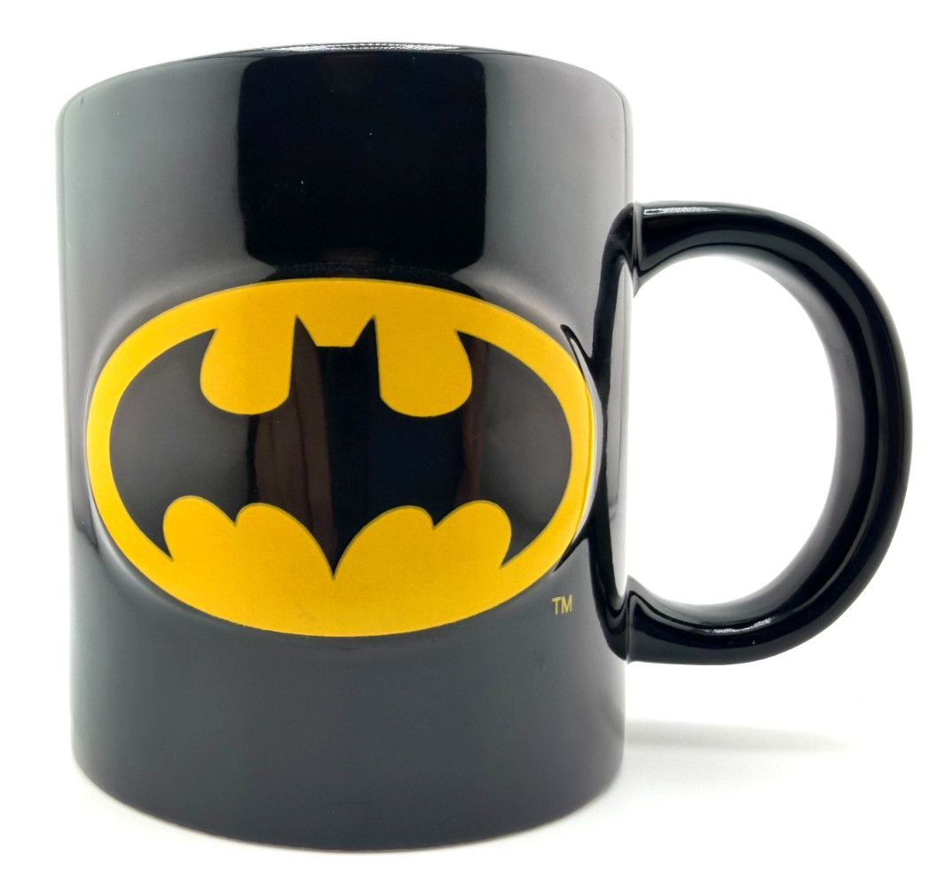 Vintage DC Comics Batman 3-D Logo Black/Yellow Official Coffee Mug