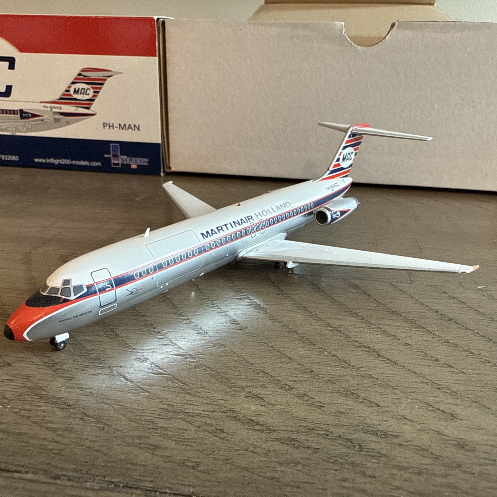 1/200 Inflight 200 Martinair Holland MAC DC-9 #172 of 240 made Model Plane RARE 1/200 Inflight 200 Martinair Holland MAC DC-9 #172 of 240 made Model Plane RARE