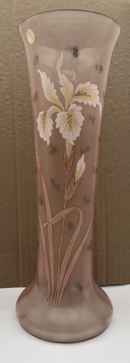 Beautiful Victorian Glass Vase Hand painted Nancy Daum  Antique Cabinet Vase Pnk
