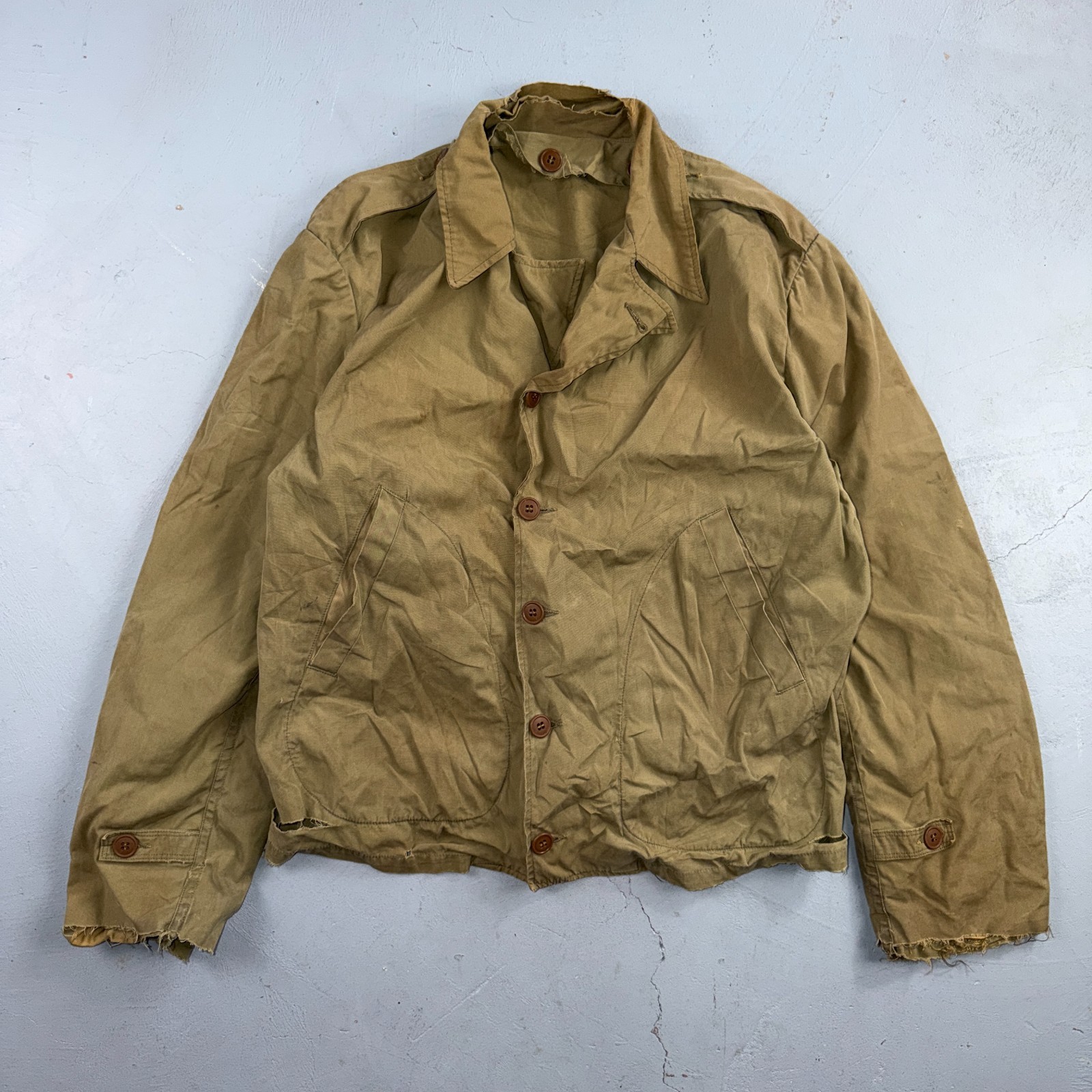 WW2 M41 Army Field Jacket Military 1940s WWII M-1941 Civilian? Unlined Rips WW2 M41 Army Field Jacket Military 1940s WWII M-1941 Civilian? Unlined Rips