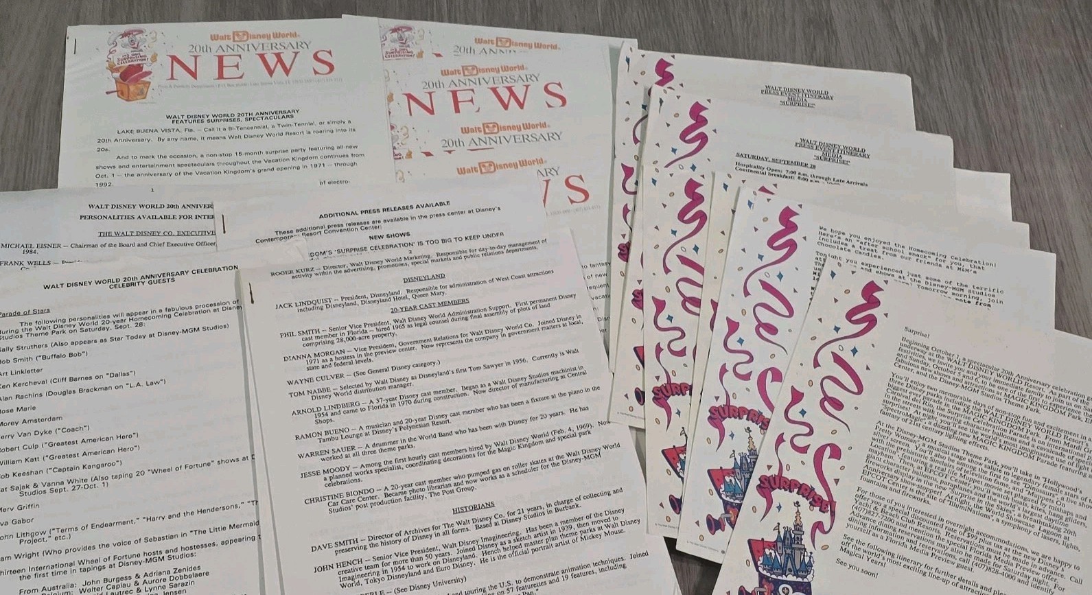 RAR3 1991 Walt Disney World 20th Anniversary Media Press Newsletters